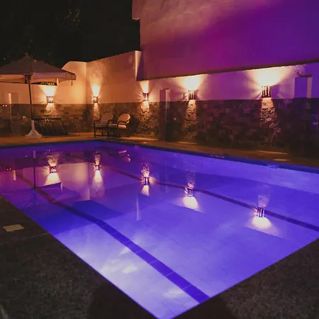 Senmut Luxory Apartments Экстерьер фото