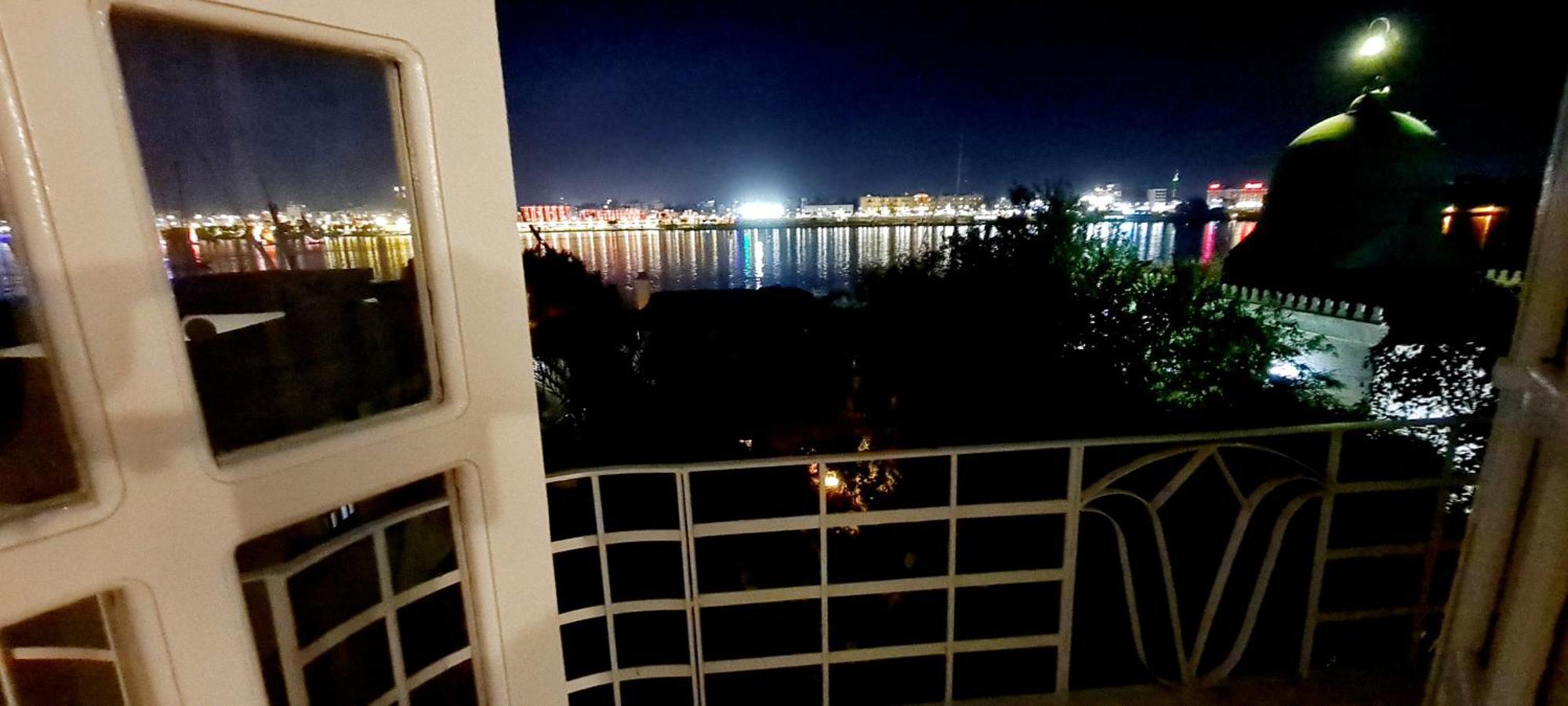 Senmut Luxory Apartment